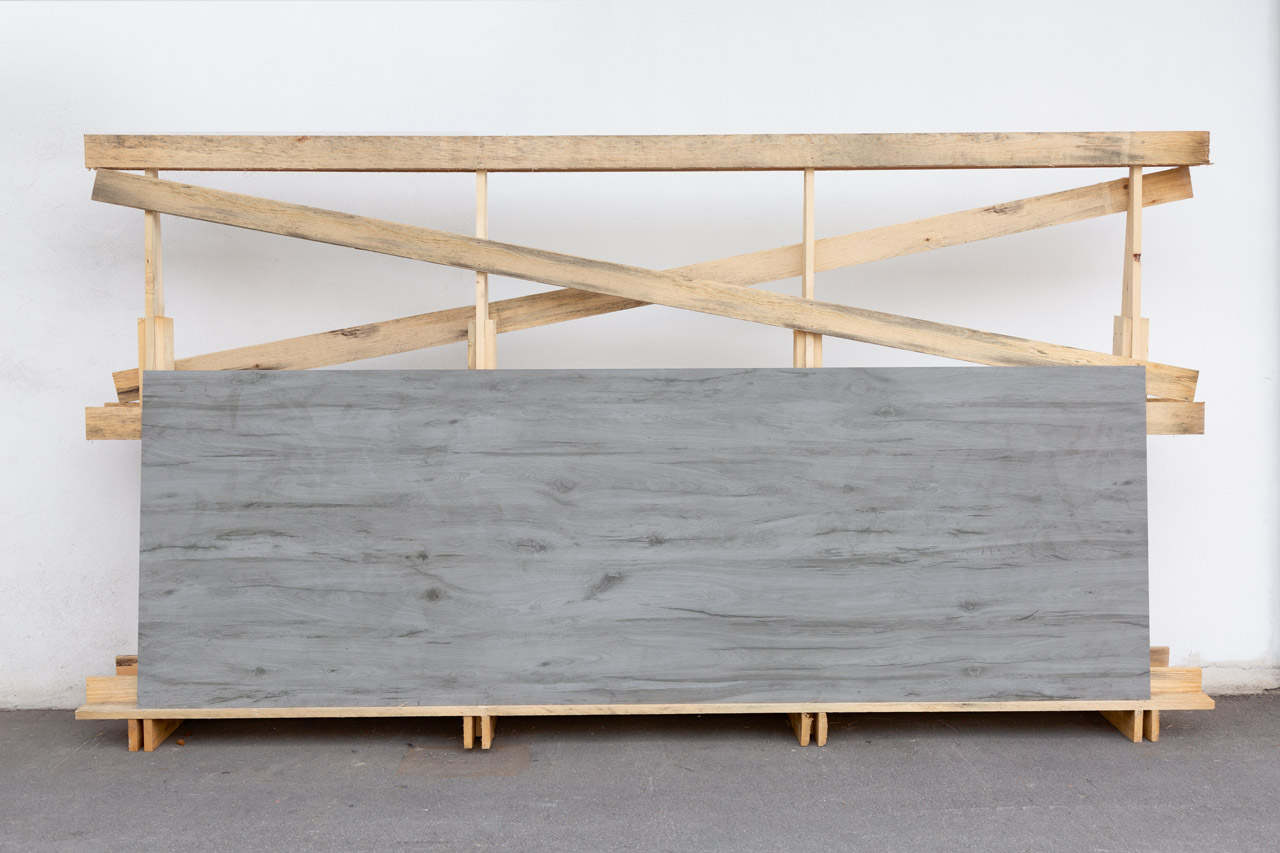 Holzoptik Grau