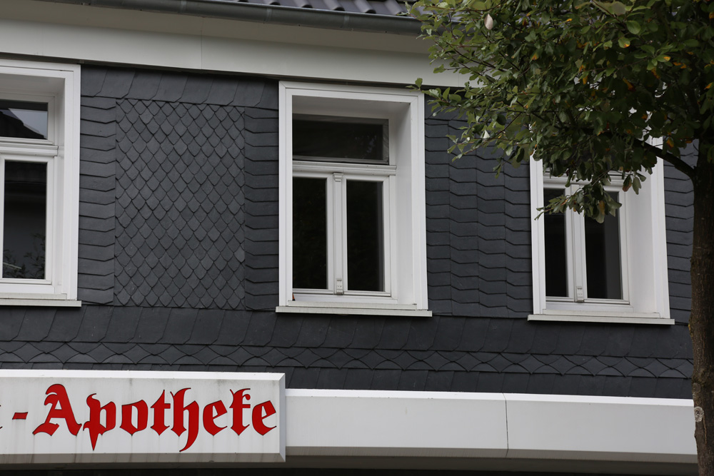 Brunnen-Apotheke GJ3A5455